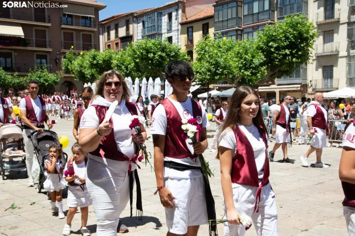Lunes de Bailas 2026: Procesión