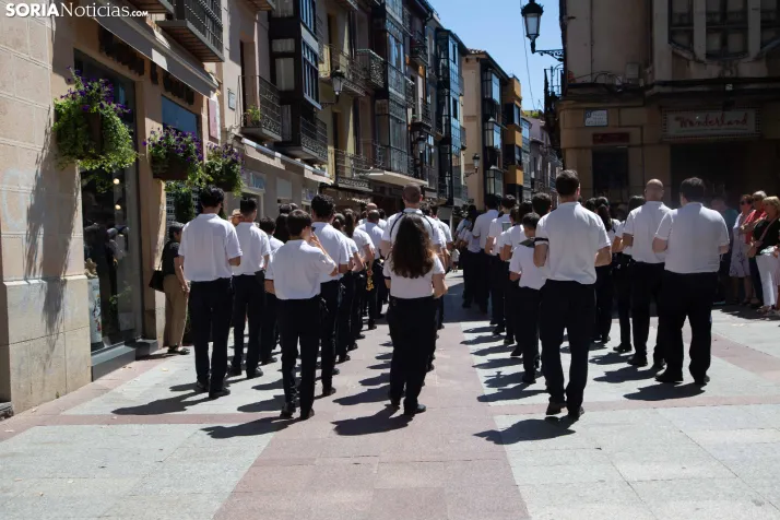Lunes de Bailas 2026: Procesión
