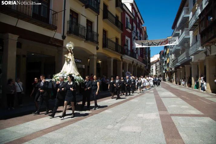 Lunes de Bailas 2026: Procesión