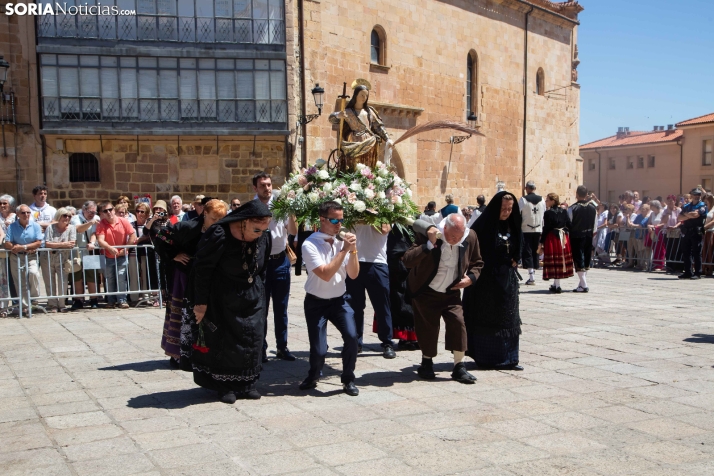 Lunes de Bailas 2026: Procesión