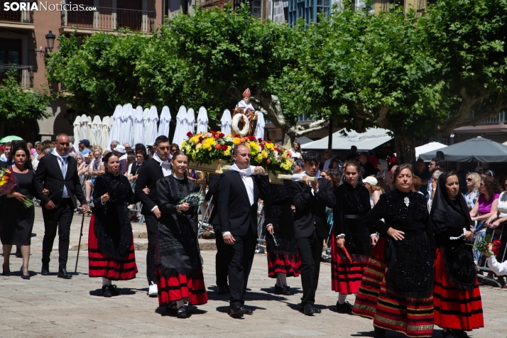 Lunes de Bailas 2026: Procesión