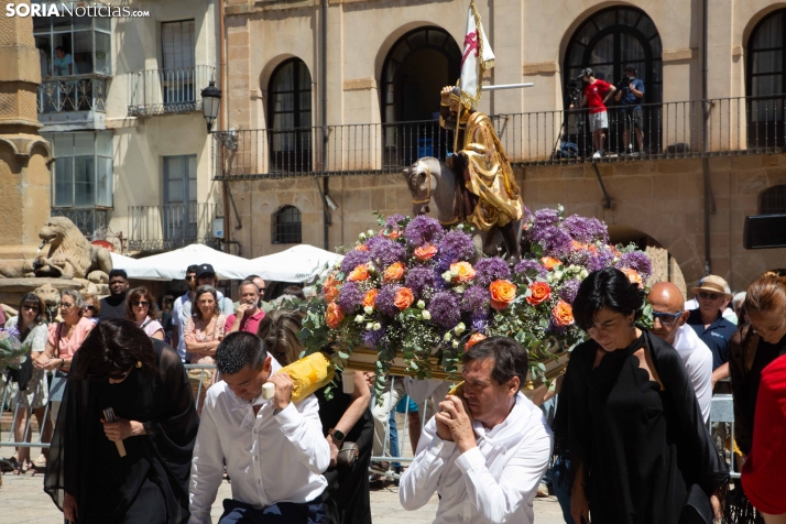 Lunes de Bailas 2026: Procesión