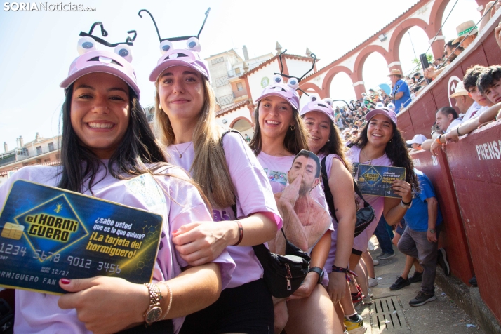 Novilleros y cachirulos en una mañana espléndida
