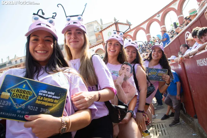 Novilleros y cachirulos en una mañana espléndida