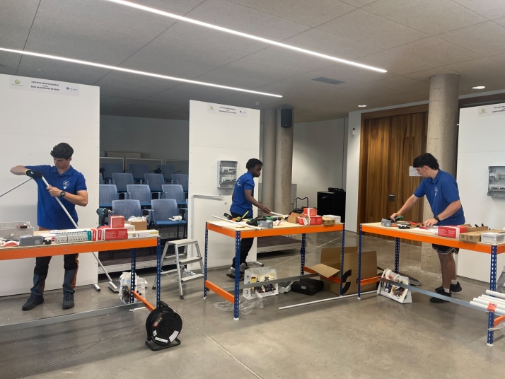 Alumnos de Soria y El Burgo de Osma compiten por ser el mejor joven instalador electricista y de Telecomunicaciones