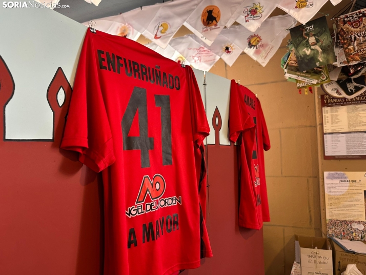 GALER&Iacute;A | Las Cuadrillas viven una intensa ma&ntilde;ana con el reparto de tajadas frescas
