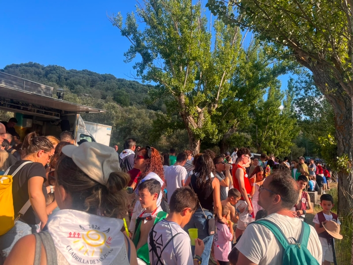 GALER&Iacute;A | La pradera en el Lunes de Bailas (II)