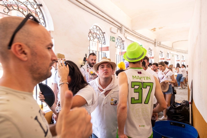 Viernes de Toros 2026: Novillada de tarde./ Viksar Fotografía