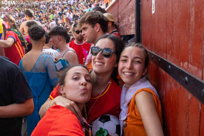 Viernes de Toros 2026: Novillada de tarde./ Viksar Fotografía