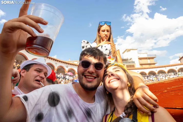Viernes de Toros 2026: Novillada de tarde./ Viksar Fotografía