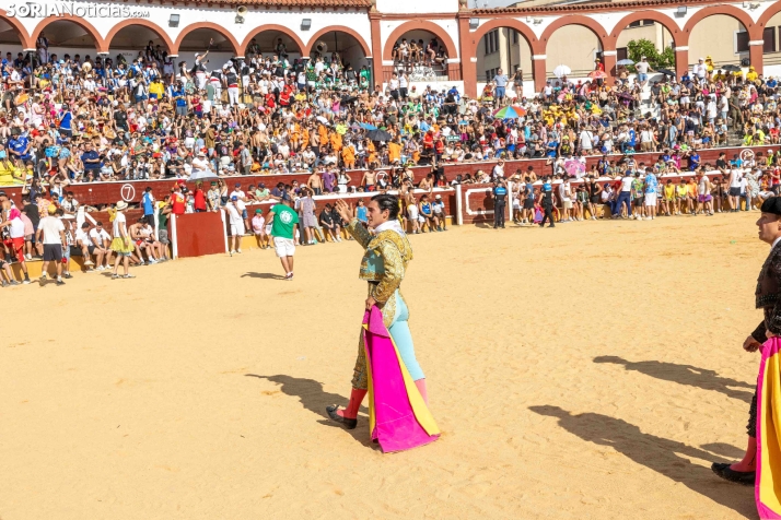 Viernes de Toros 2026: Novillada de tarde./ Viksar Fotografía
