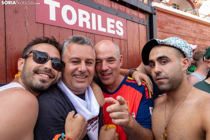 Viernes de Toros 2026: Novillada de tarde./ Viksar Fotografía