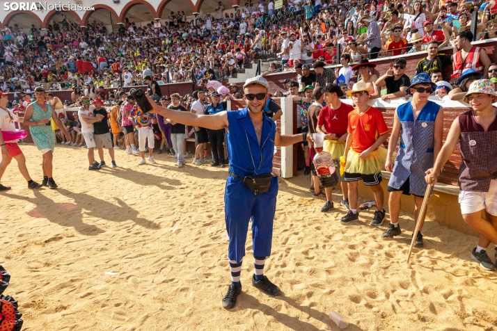 Viernes de Toros 2026: Novillada de tarde./ Viksar Fotografía