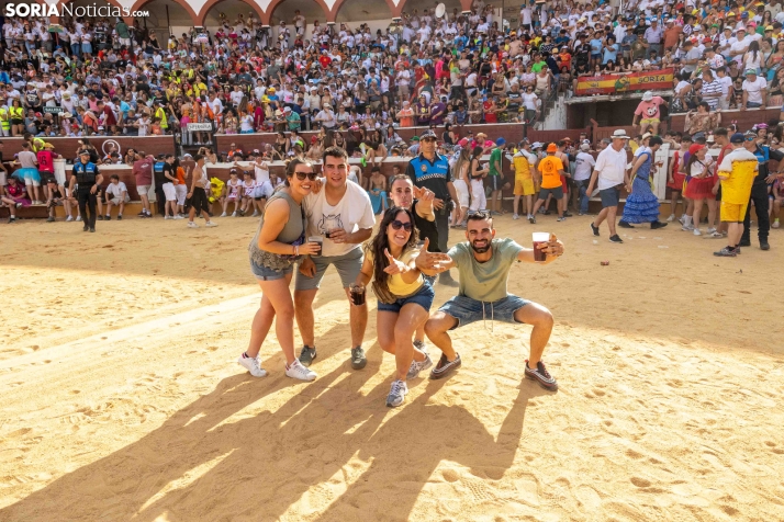 Viernes de Toros 2026: Novillada de tarde./ Viksar Fotografía