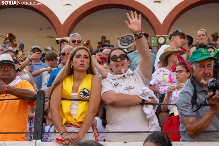 Viernes de Toros 2026: Novillada de tarde./ Viksar Fotografía