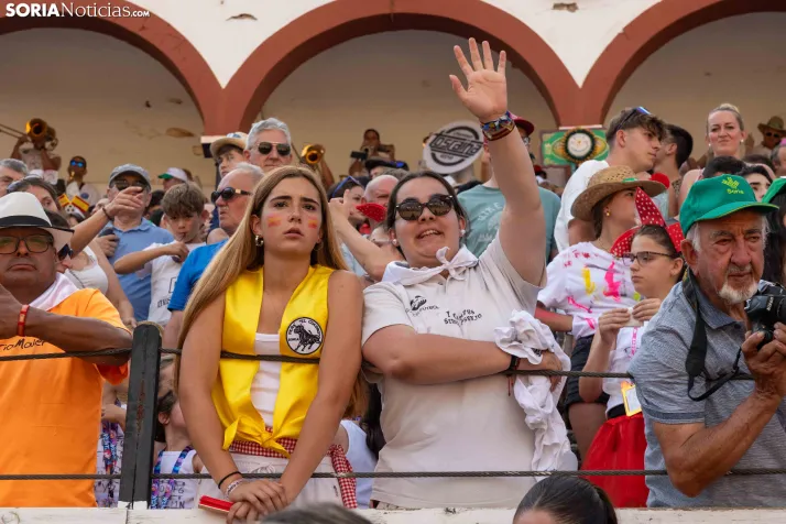 Viernes de Toros 2026: Novillada de tarde./ Viksar Fotografía