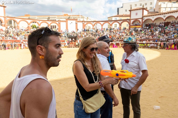 Viernes de Toros 2026: Novillada de tarde./ Viksar Fotografía