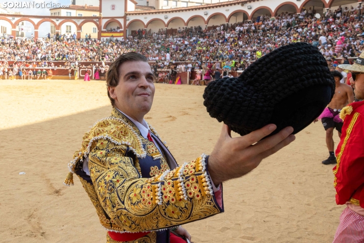 Viernes de Toros 2026: Novillada de tarde./ Viksar Fotografía