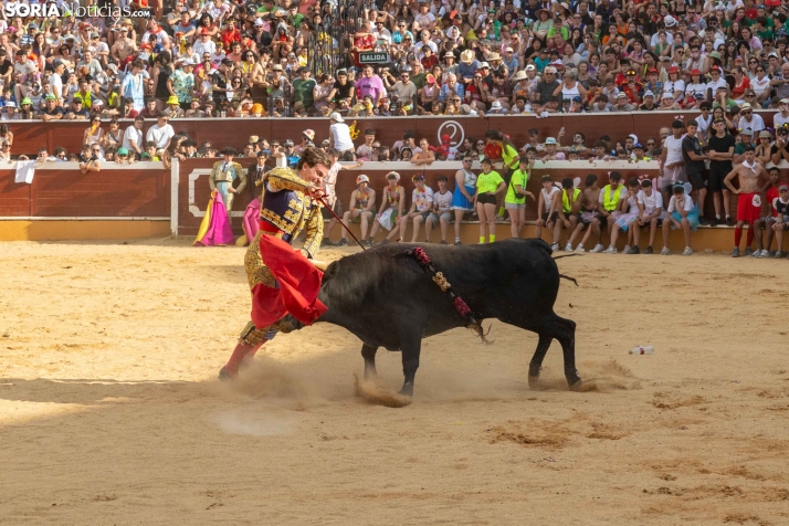 Viernes de Toros 2026: Novillada de tarde./ Viksar Fotografía