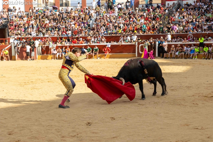 Viernes de Toros 2026: Novillada de tarde./ Viksar Fotografía
