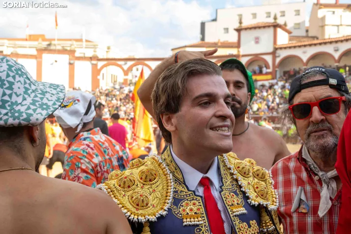 Viernes de Toros 2026: Novillada de tarde./ Viksar Fotografía