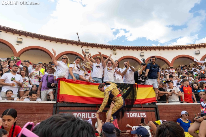 Viernes de Toros 2026: Novillada de tarde./ Viksar Fotografía