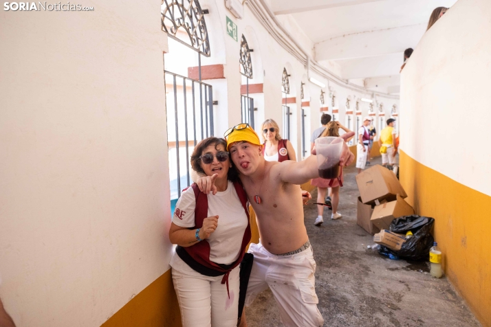 Viernes de Toros 2026: Novillada de tarde./ Viksar Fotografía
