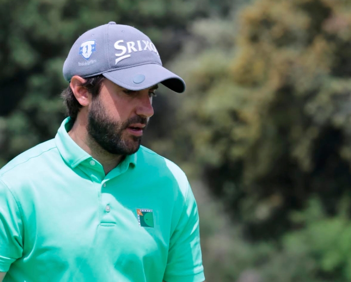Daniel Berná supera un inicio adverso en Madrid para ampliar su ventaja como líder