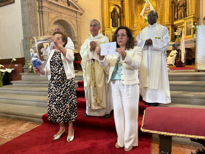 &Aacute;greda resplandece en el Corpus Christi