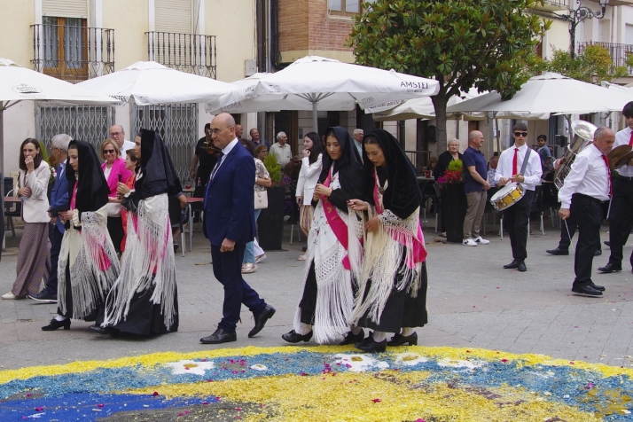 &Aacute;greda resplandece en el Corpus Christi