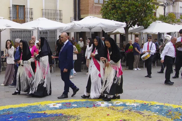 &Aacute;greda resplandece en el Corpus Christi