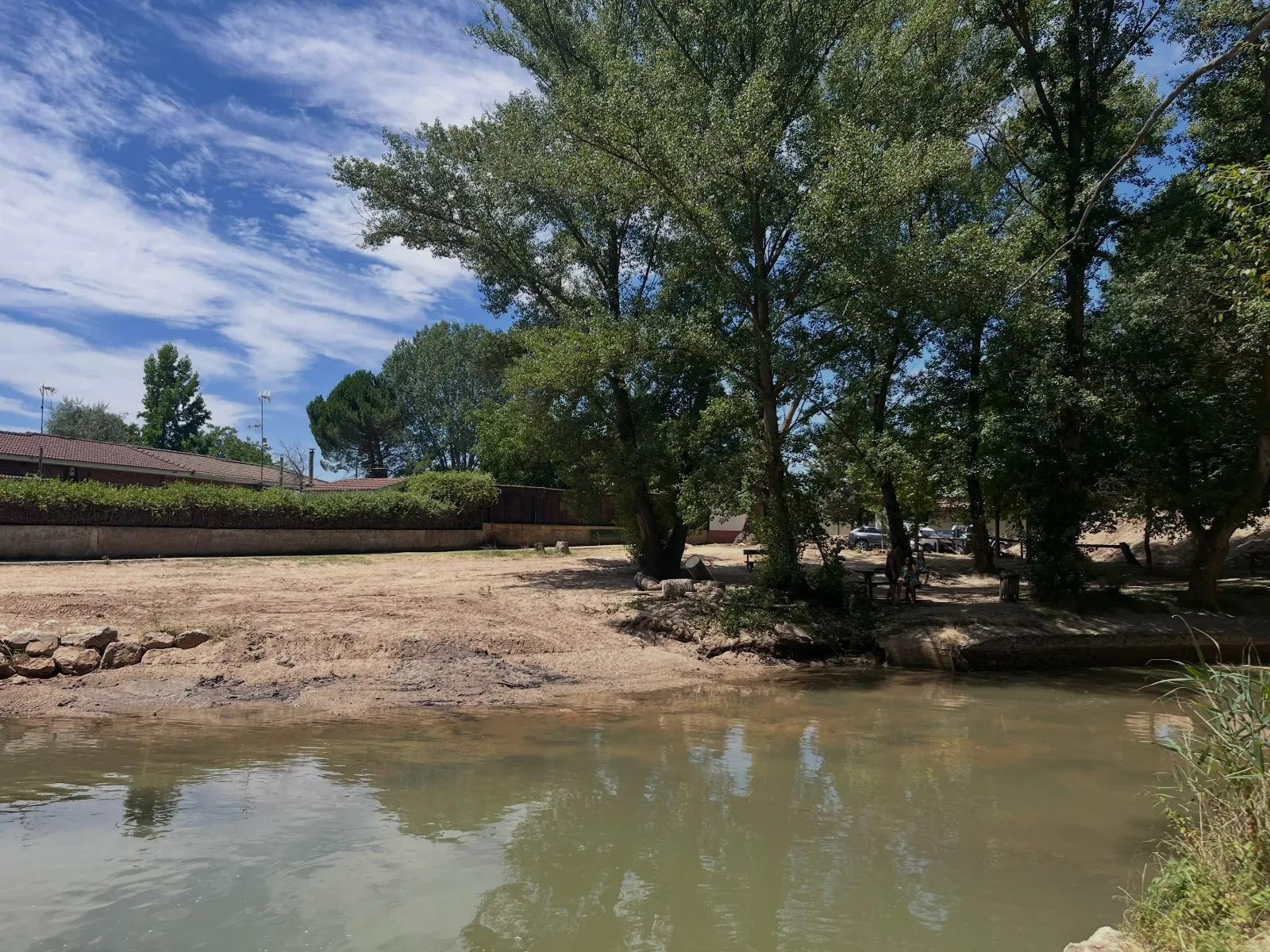 Zona de baño del río Duero en San Esteban de Gormaz. / Imagen: Ayuntamiento 