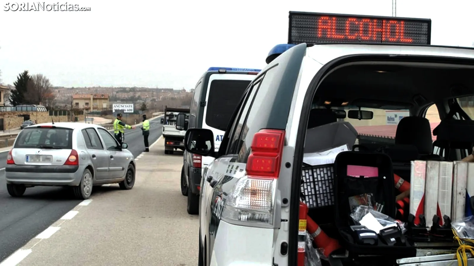 La Guardia Civil sorprende a un conductor con una tasa de alcohol de 1,05 mg/l
