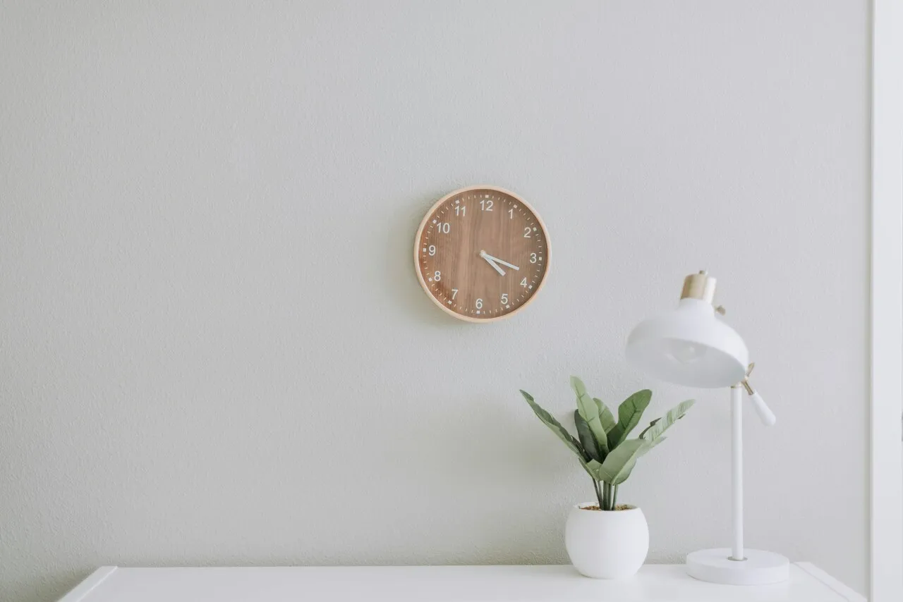 Decoración minimalista y orden en casa: la nueva filosofía doméstica del bienestar