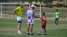 Foto 6 - El Ingenieros de Soria traslada la pasi&oacute;n del rugby a Vinuesa
