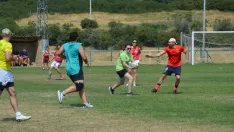 Foto 7 - El Ingenieros de Soria traslada la pasi&oacute;n del rugby a Vinuesa