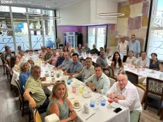 Foto 5 - Un homenaje sorpresa a Rub&eacute;n Sanz: 50 aficionados recuerdan su debut de hace 30 a&ntilde;os en un Viernes de Toros