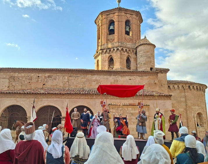 Alfonso de la Cerda, el desheredado, vuelve a tomar las calles de Almazán