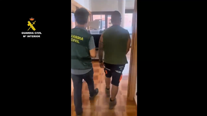 La Guardia Civil detiene a un varón e investiga a otro como autores del incendio forestal de Burgohondo (Ávila) 