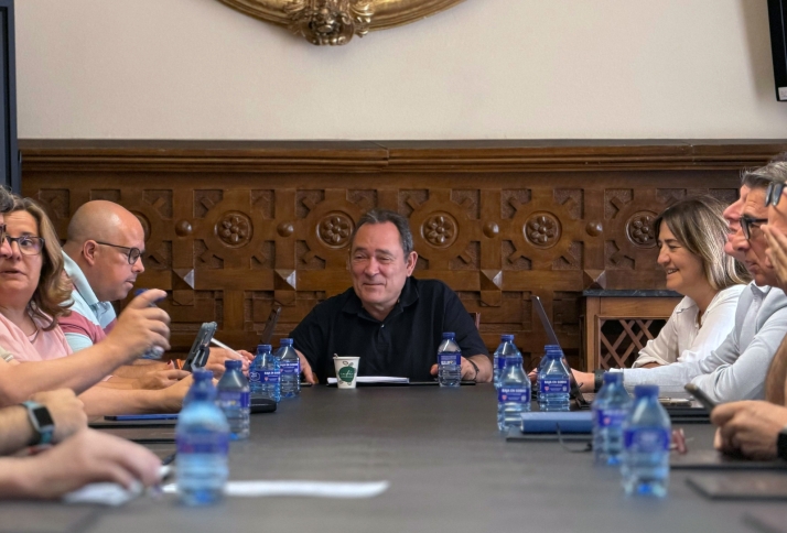 El plan de empleo provincial inyectará 855.400 euros a los ayuntamientos