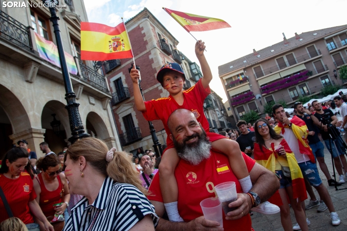 Camiseta, familia y nervios: Soria se prepara para la final del Mundial Argentina España