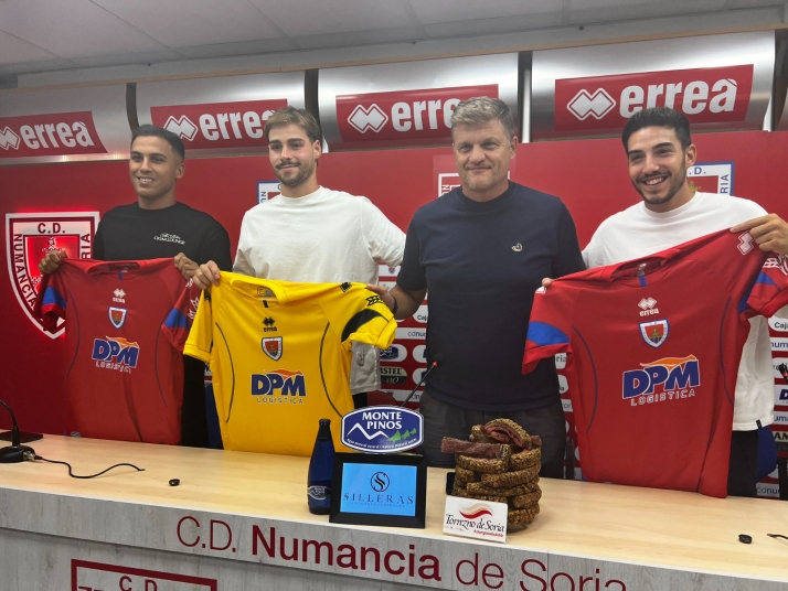 El Numancia presenta a sus tres nuevos fichajes: El sueño del ascenso, una recomendación de César Palacios y un delantero peleón