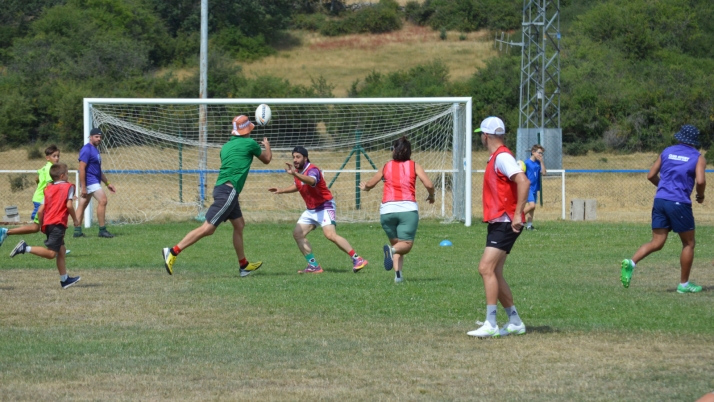 El Ingenieros de Soria traslada la pasión del rugby a Vinuesa