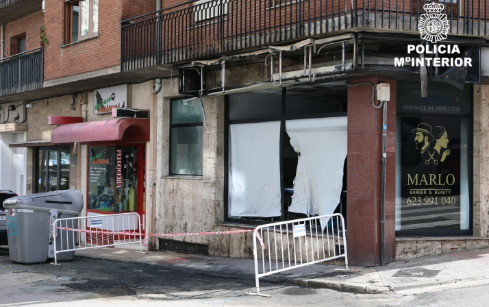 La Policía Nacional identifica al presunto autor de quema de contenedores en mayo