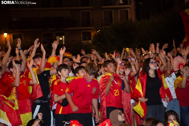 Soria sigue expectante ante el España - Argentina