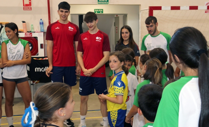 Maján y Chamarro inspiran a las pormesas del campus del Sporting