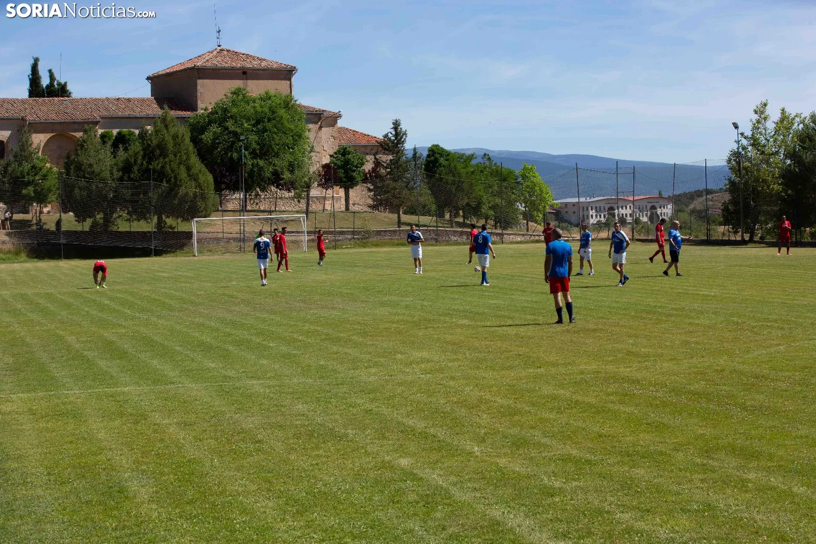 Abejar y Arcos lloran la desaparición de sus equipos de fútbol: Los que estamos lejos de Soria tenemos muchos problemas