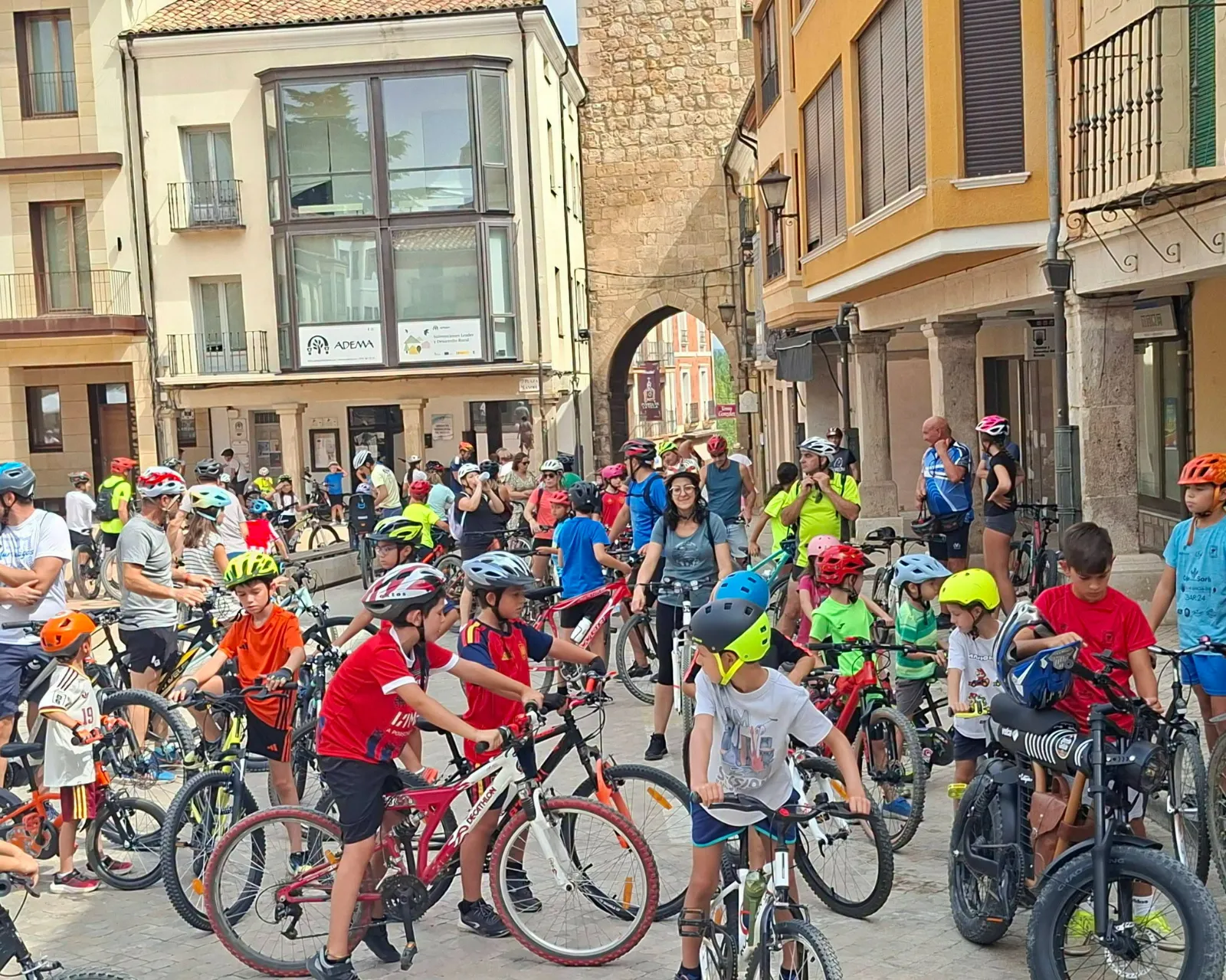 Participación en el Día de la Bicicleta en Almazán. / Imagen: Ayto. Almazán