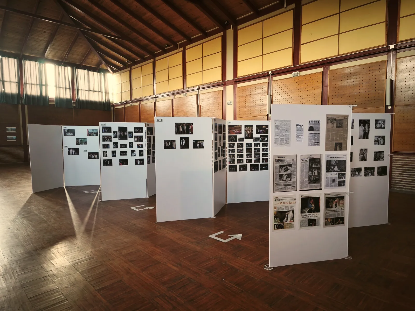 Foto 2 - El Royo recorre cinco d&eacute;cadas de historia del Mant&oacute;n de Manila con una exposici&oacute;n vecinal