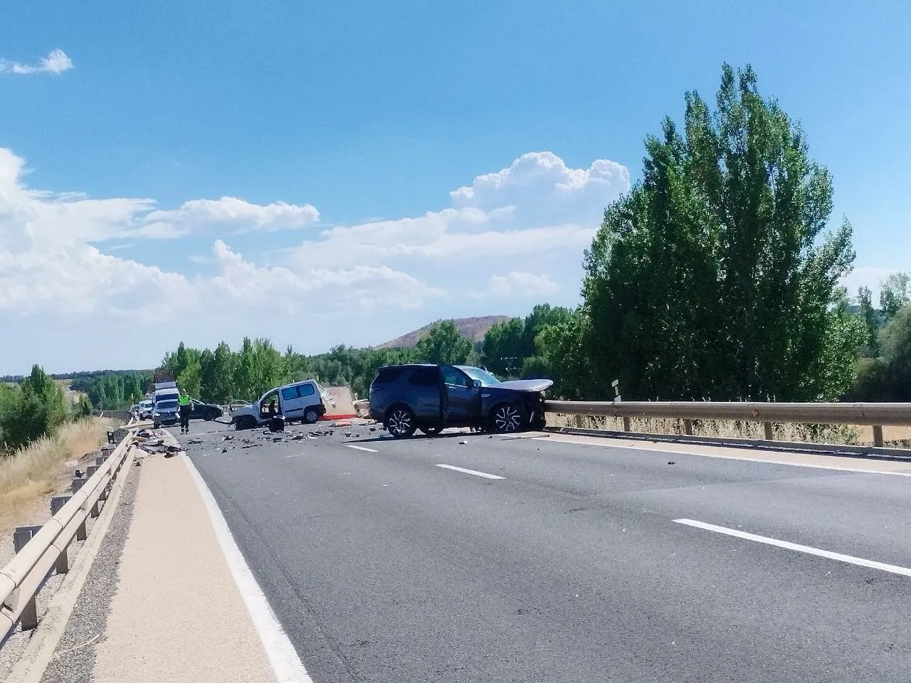 Una mujer de unos 30 años fallece y otras dos resultan heridas en un grave accidente de tráfico en Garray (AMPLIACIÓN)